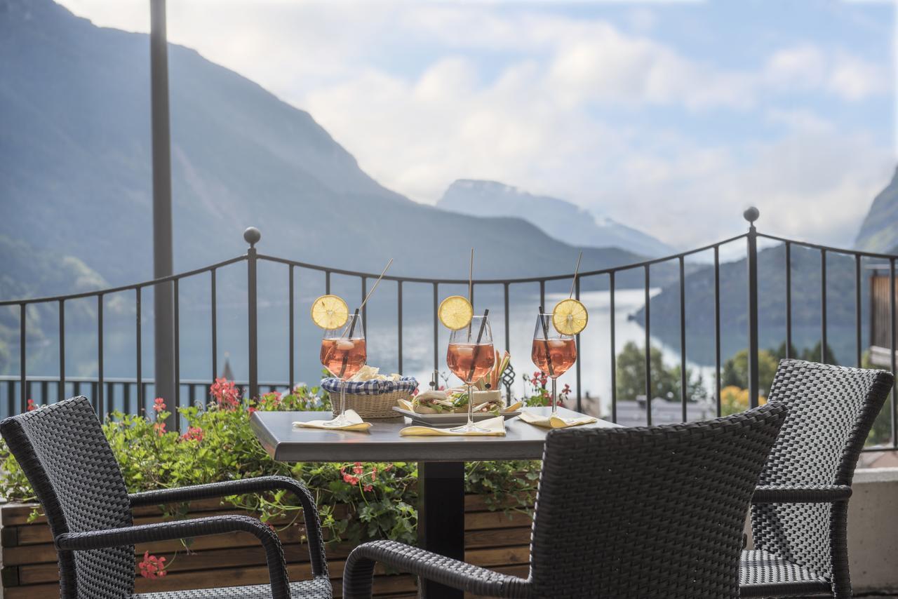 Hotel Lory - Molveno - Dolomiti Exteriör bild